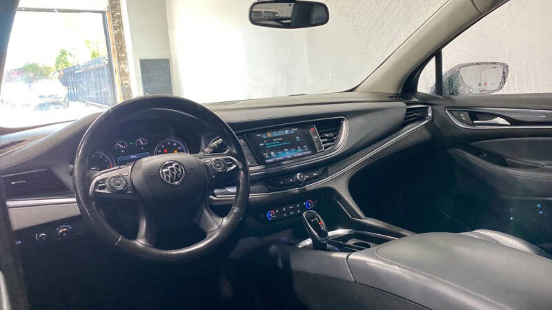 2019 Buick Enclave Essence