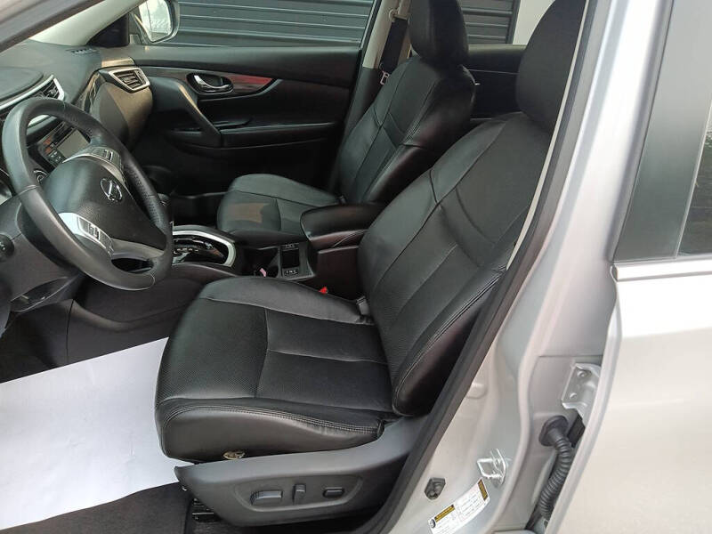 2015 Nissan Rogue