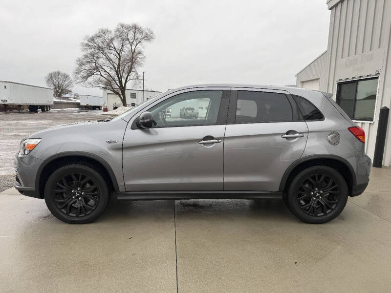 2018 Mitsubishi Outlander Sport LE