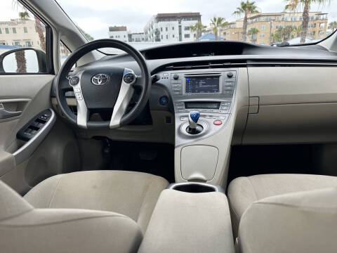 2013 Toyota Prius Three