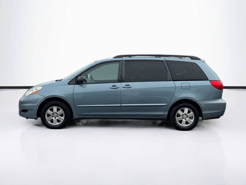 2006 Toyota Sienna LE 7 Passenger