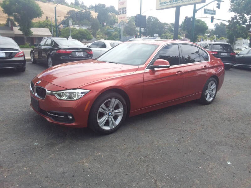 2018 BMW 3 Series 330i
