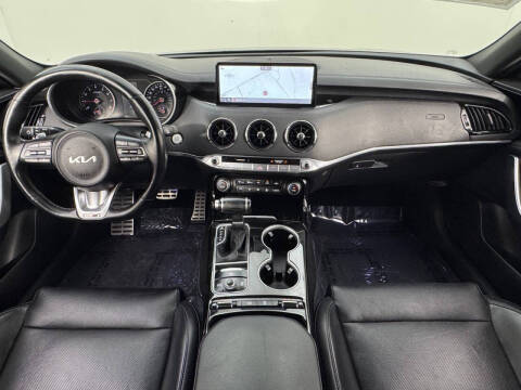 2022 Kia Stinger