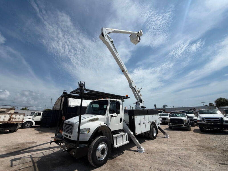 2014 Freightliner M2 106