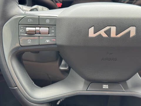 2026 Kia EV9 Light Long Range