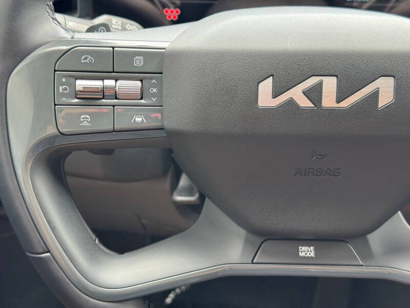 2026 Kia EV9 Light Long Range