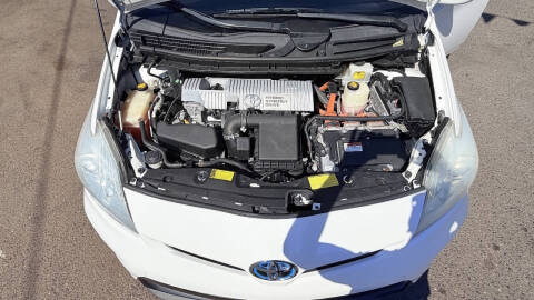 2013 Toyota Prius Two
