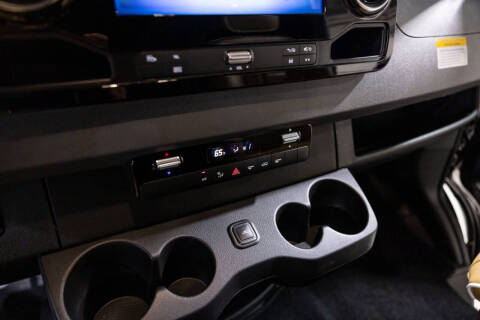 2025 Mercedes-Benz Sprinter 3500XD