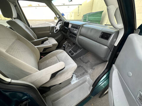 2002 Volkswagen EuroVan MV