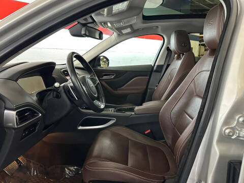 2017 Jaguar F-PACE S