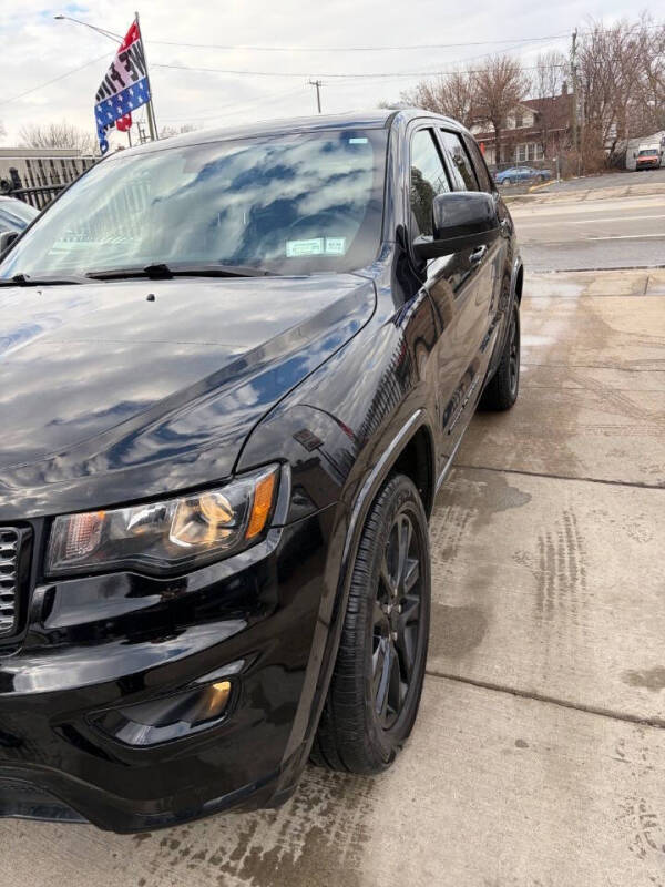 2018 Jeep Grand Cherokee Altitude