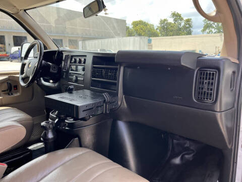 2015 Chevrolet Express 2500