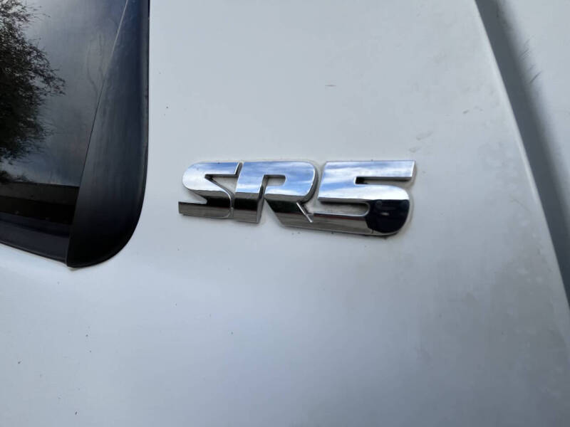 2012 Toyota Sequoia SR5