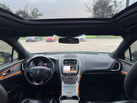 2017 Lincoln MKX Select