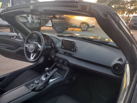 2016 Mazda MX-5 Miata Club