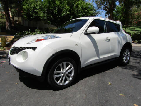 2014 Nissan JUKE for sale at E MOTORCARS in Fullerton CA