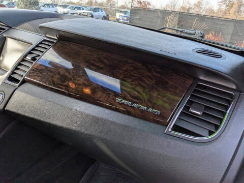 2015 Ford Taurus Limited