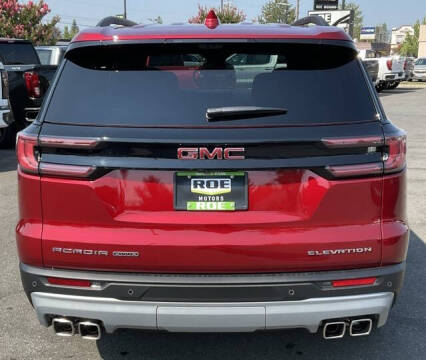 2026 GMC Acadia Elevation