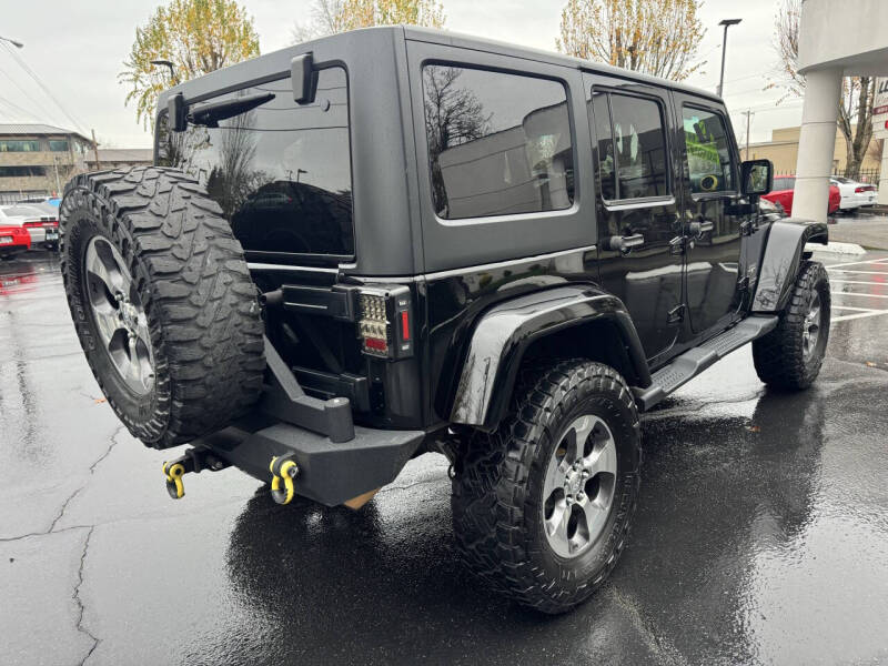 2016 Jeep Wrangler Unlimited Sahara