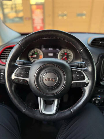 2017 Jeep Renegade Trailhawk