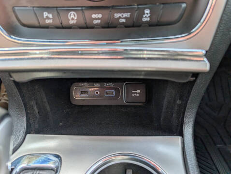 2021 Jeep Grand Cherokee Laredo E