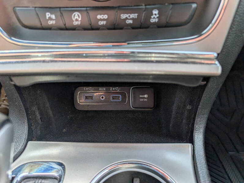 2021 Jeep Grand Cherokee Laredo E