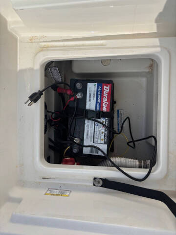 2019 Bayliner Element F18