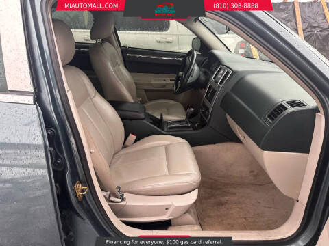 2005 Chrysler 300 Touring