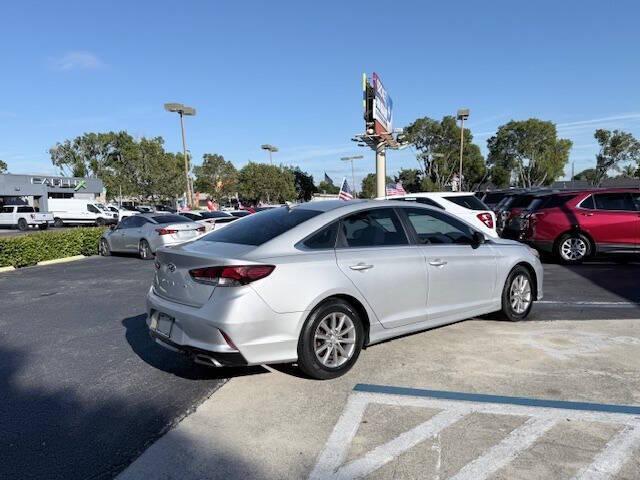 2018 Hyundai Sonata SE