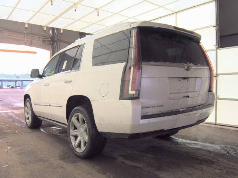 2017 Cadillac Escalade Premium Luxury