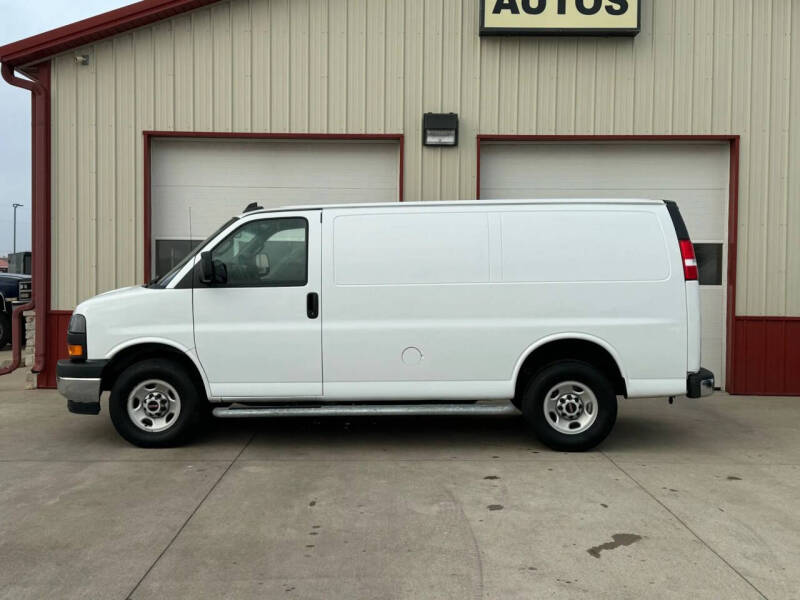 2024 GMC Savana 2500