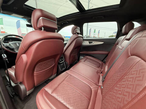2019 Lincoln Nautilus Black Label