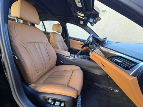 2019 BMW 5 Series 530i