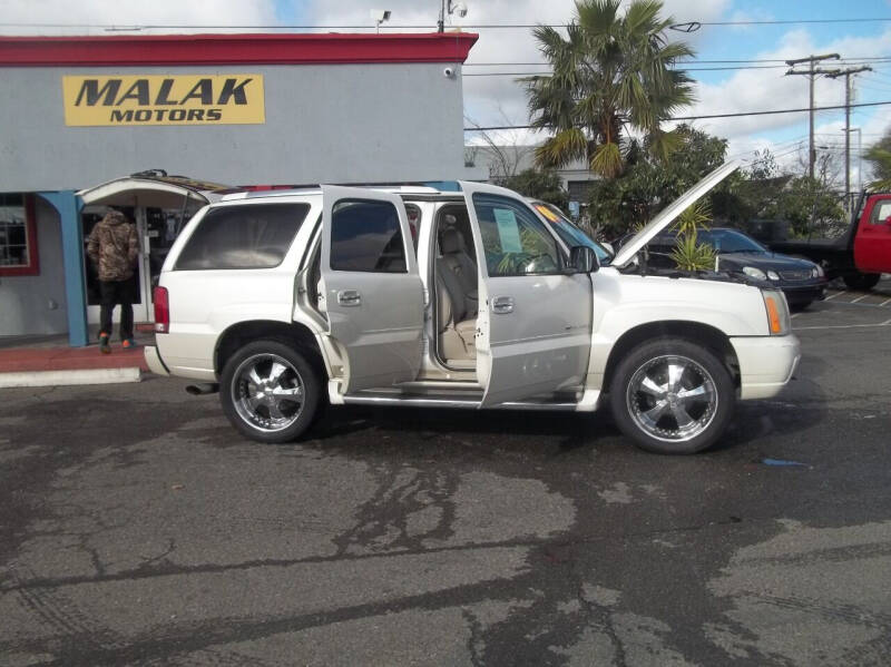 2004 Cadillac Escalade Base photo 45