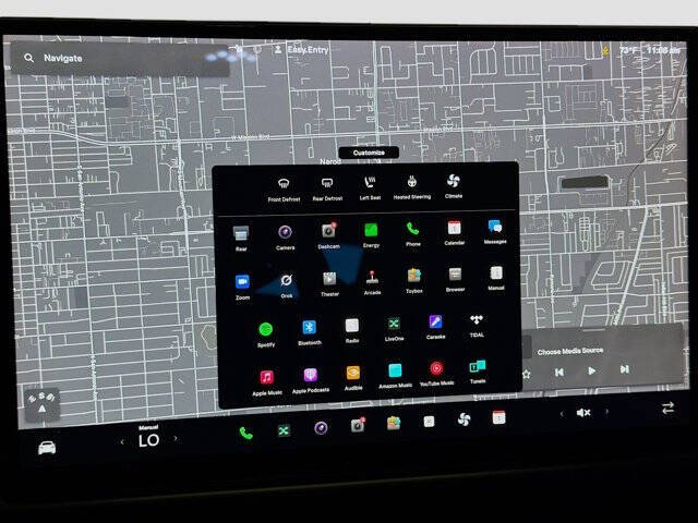 2023 Tesla Model X Standard Range