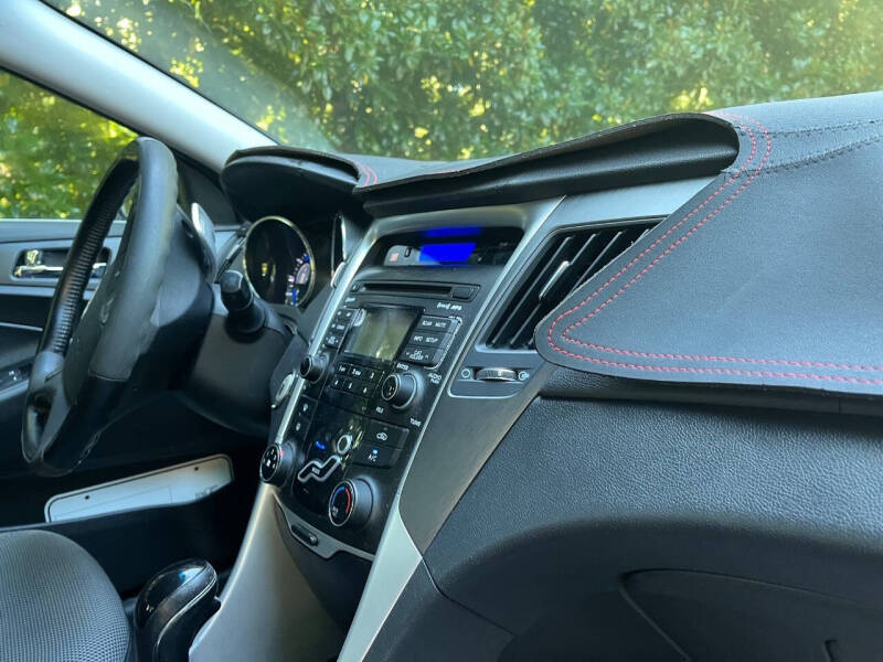 2011 Hyundai Sonata SE