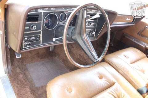 1972 Ford Thunderbird