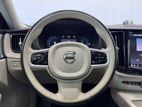 2022 Volvo XC60 Recharge T8 Inscription