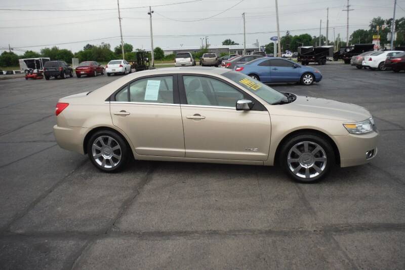2008 Lincoln MKZ for sale at Bryan Auto Depot in Bryan OH