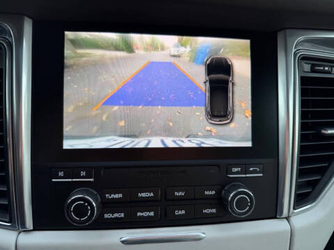 2017 Porsche Macan S