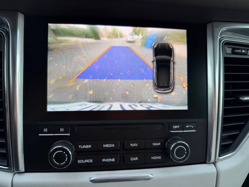 2017 Porsche Macan S