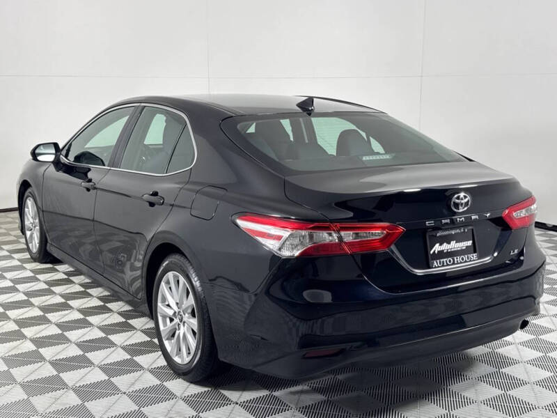 2019 Toyota Camry LE