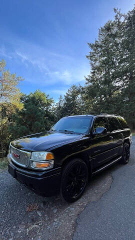 2005 GMC Yukon for sale at Emerald Motors in Portland OR