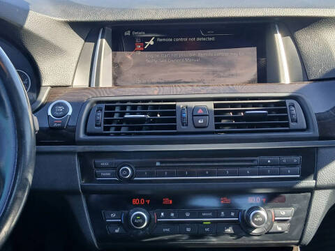 2016 BMW 5 Series 528i