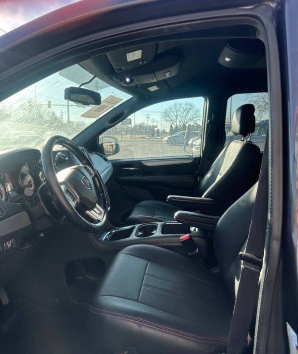 2015 Dodge Grand Caravan R/T