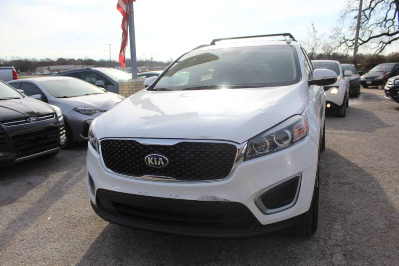 2016 Kia Sorento null photo 4