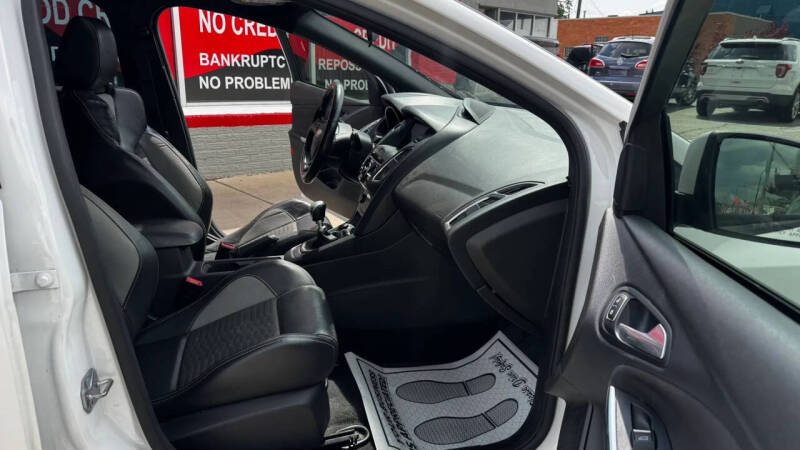 2018 Ford Focus ST