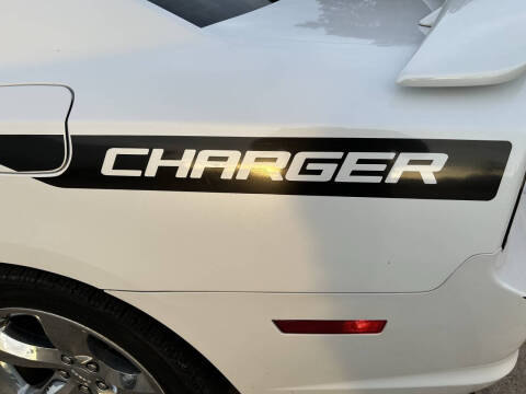 2013 Dodge Charger SXT