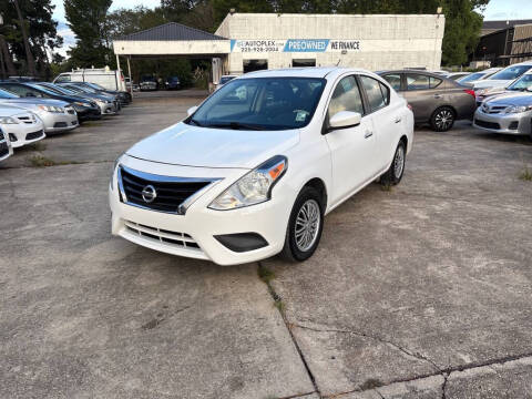 2019 Nissan Versa SV