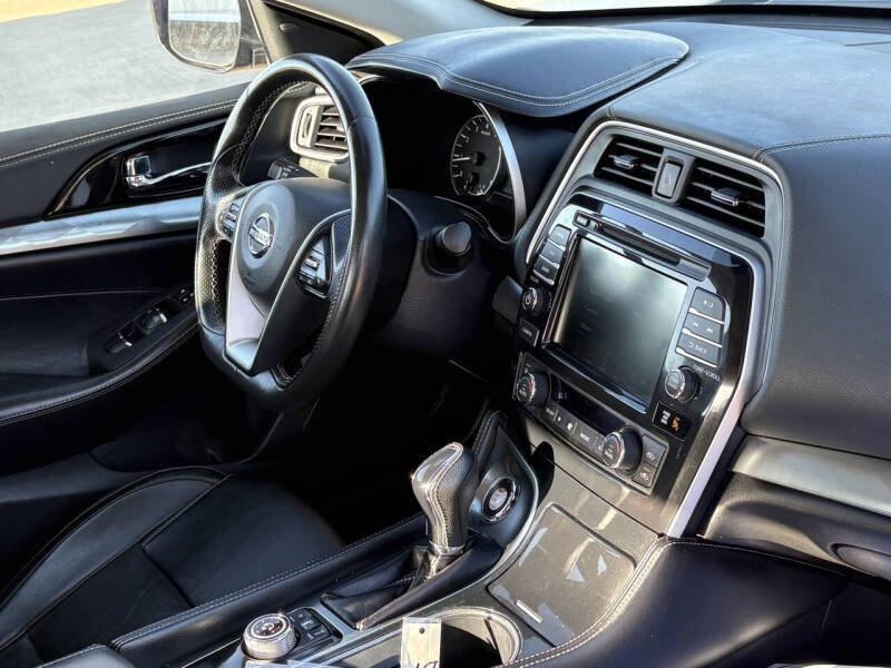 2021 Nissan Maxima 3.5 SV